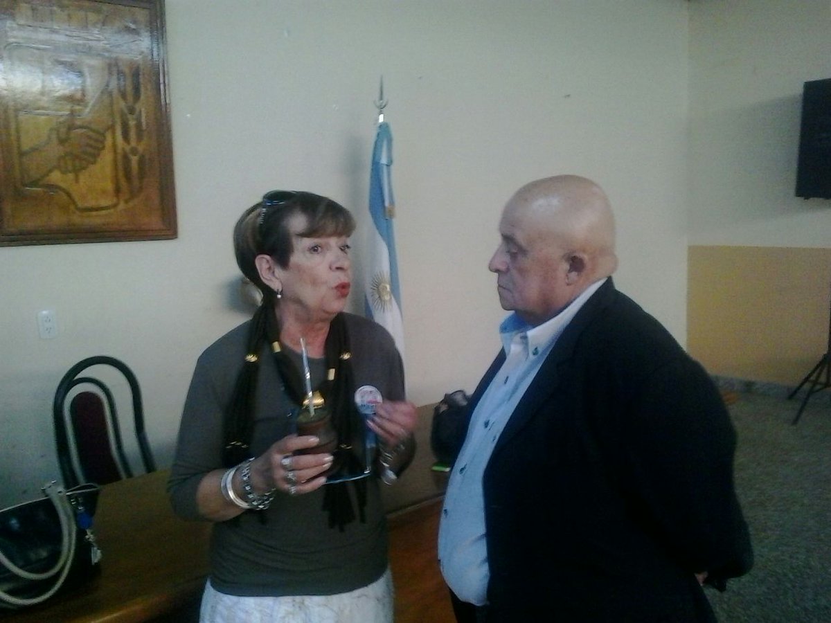 Ilda de Toschi en el Consejo de Localidad de Trelew