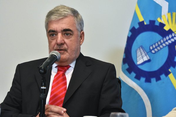 Das Neves confirmó que se licitará la obra de ampliación del  gasoducto Cordillerano que abastece a localidades de Chubut