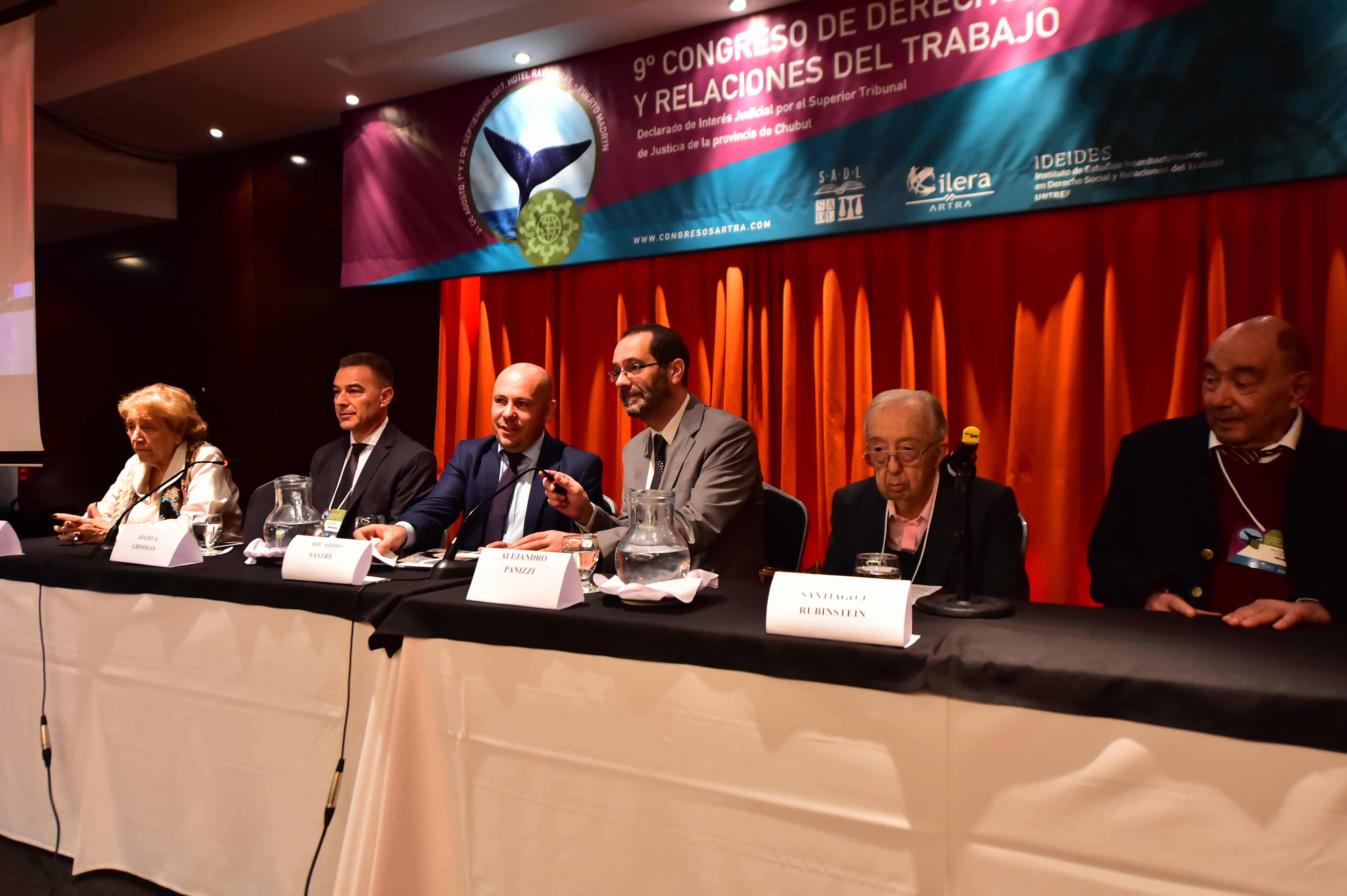 Sastre en la inauguración del “9° congreso de derecho laboral y relaciones del trabajo”