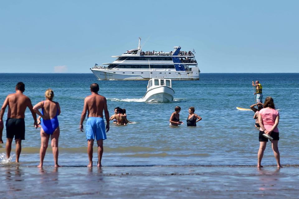 Salud recomienda a la población que se  proteja del sol más intensamente durante el verano