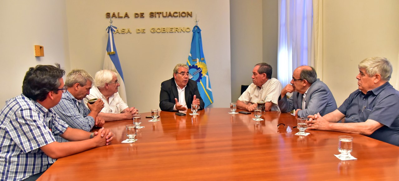 Marcial Paz presidió reunión con integrantes de la Federación Empresaria del Chubut