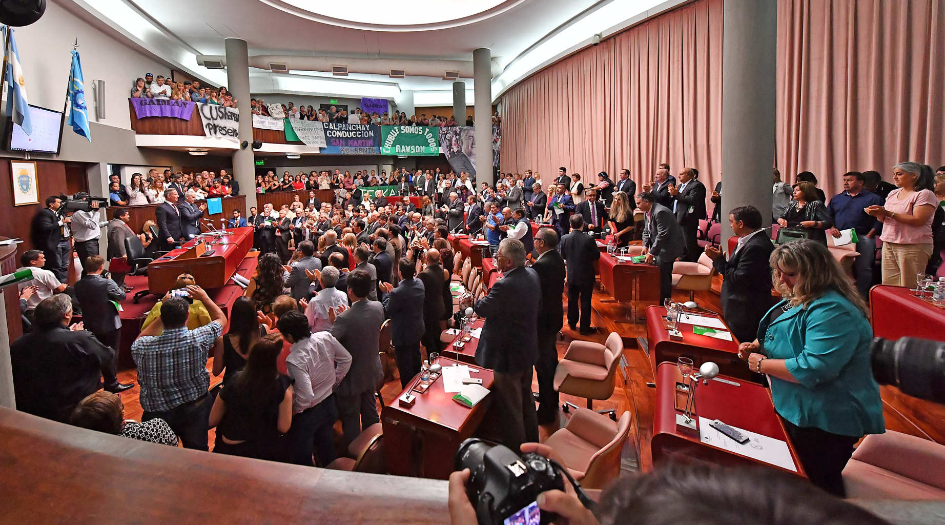 Estos fueron los principales puntos del discurso del gobernador Arcioni