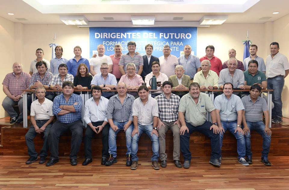 Uatre: formación estratégica para los desafíos del presente