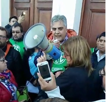 Sin acuerdo: ATE va al paro por 48 horas, mientras que la ATECh continúa con las 96 horas