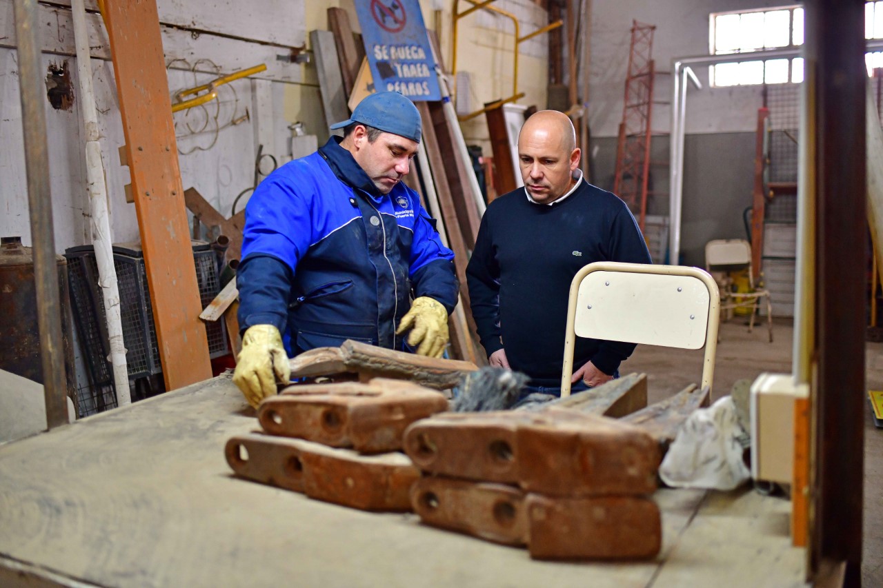 Ricardo Sastre recorrió las instalaciones del corralón municipal