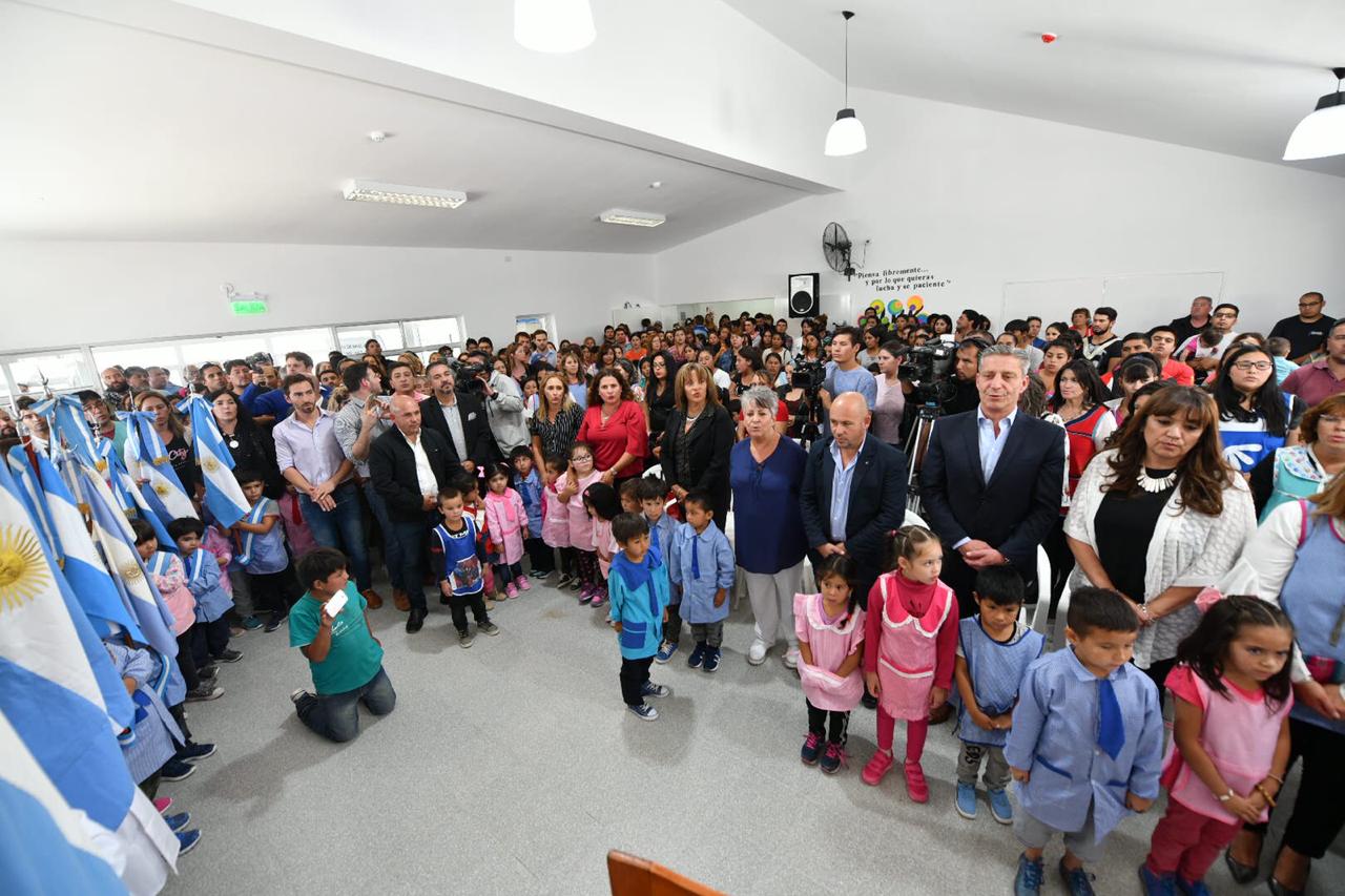 ARCIONI Y SASTRE INAUGURARON EL CICLO LECTIVO 2019 Y LA ESCUELA DE NIVEL INICIAL N° 489