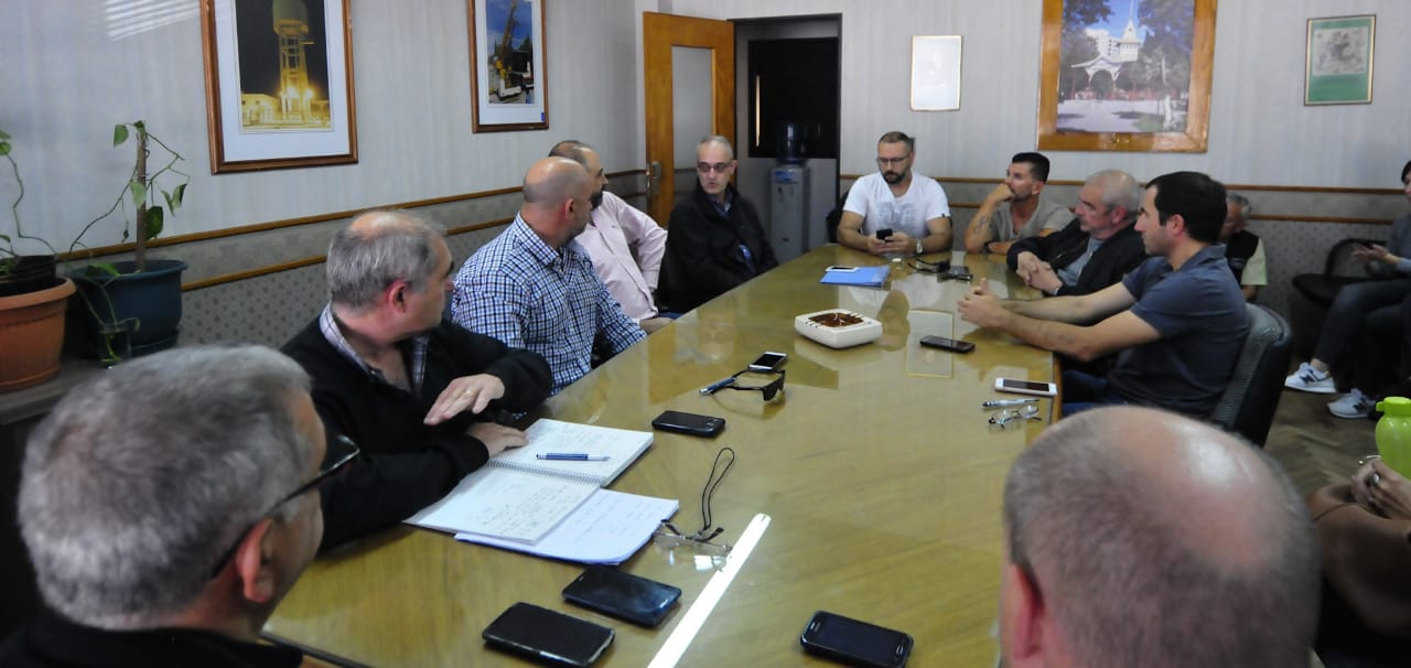 PROVINCIA MONITOREA JUNTO A COOPERATIVAS Y MUNICIPIOS EL CAUDAL DEL RÍO CHUBUT