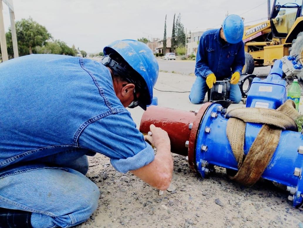 Instalación de nueva válvula en el Sub-Acueducto Norte