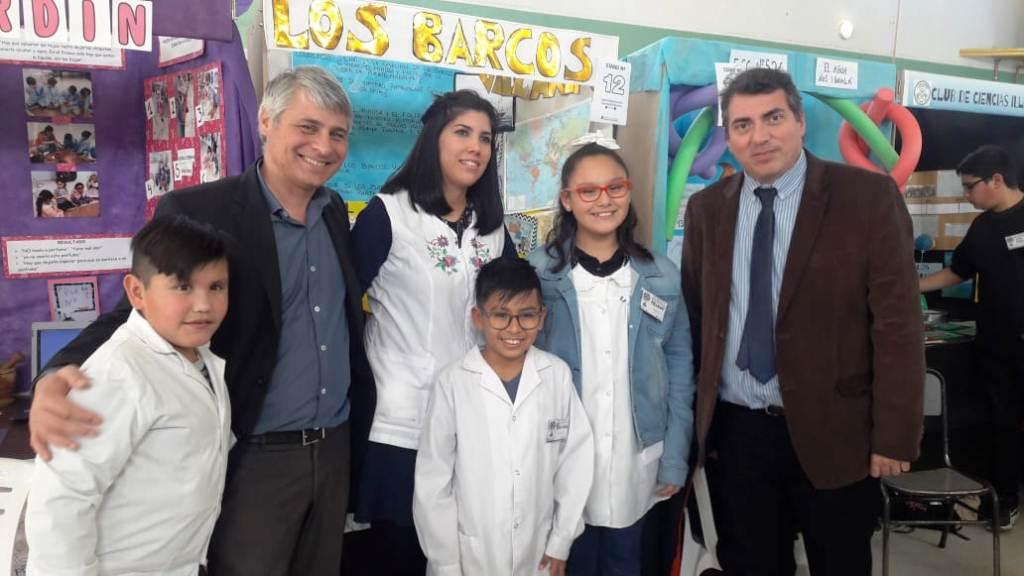 De Bella visitó la instancia zonal Madryn de la Feria de Innovación Educativa