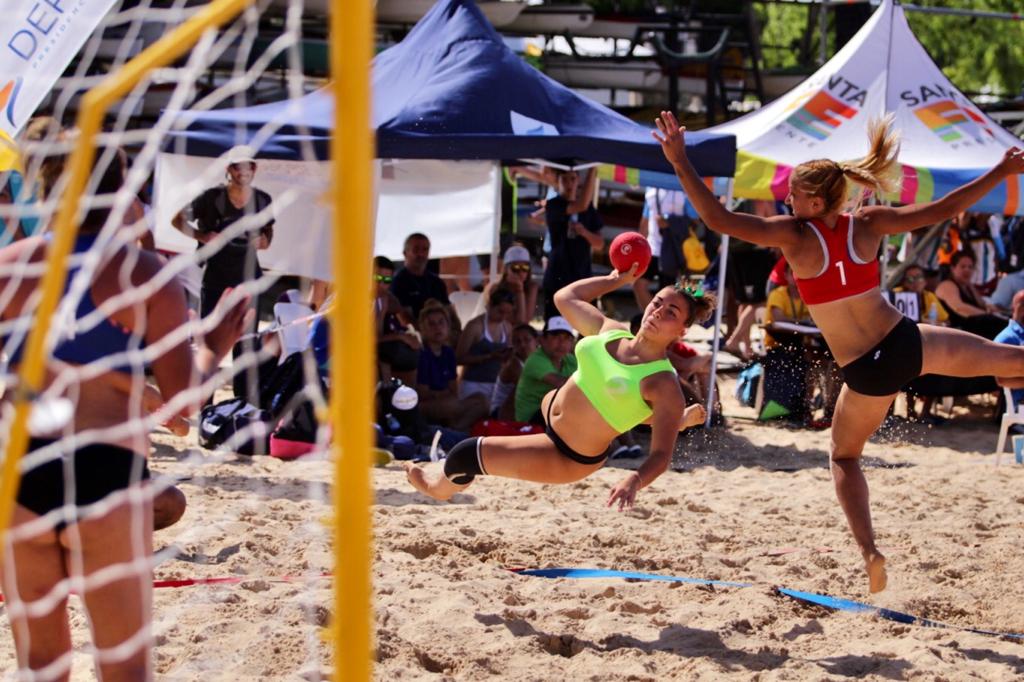 Dictarán capacitación para árbitro de beach handball