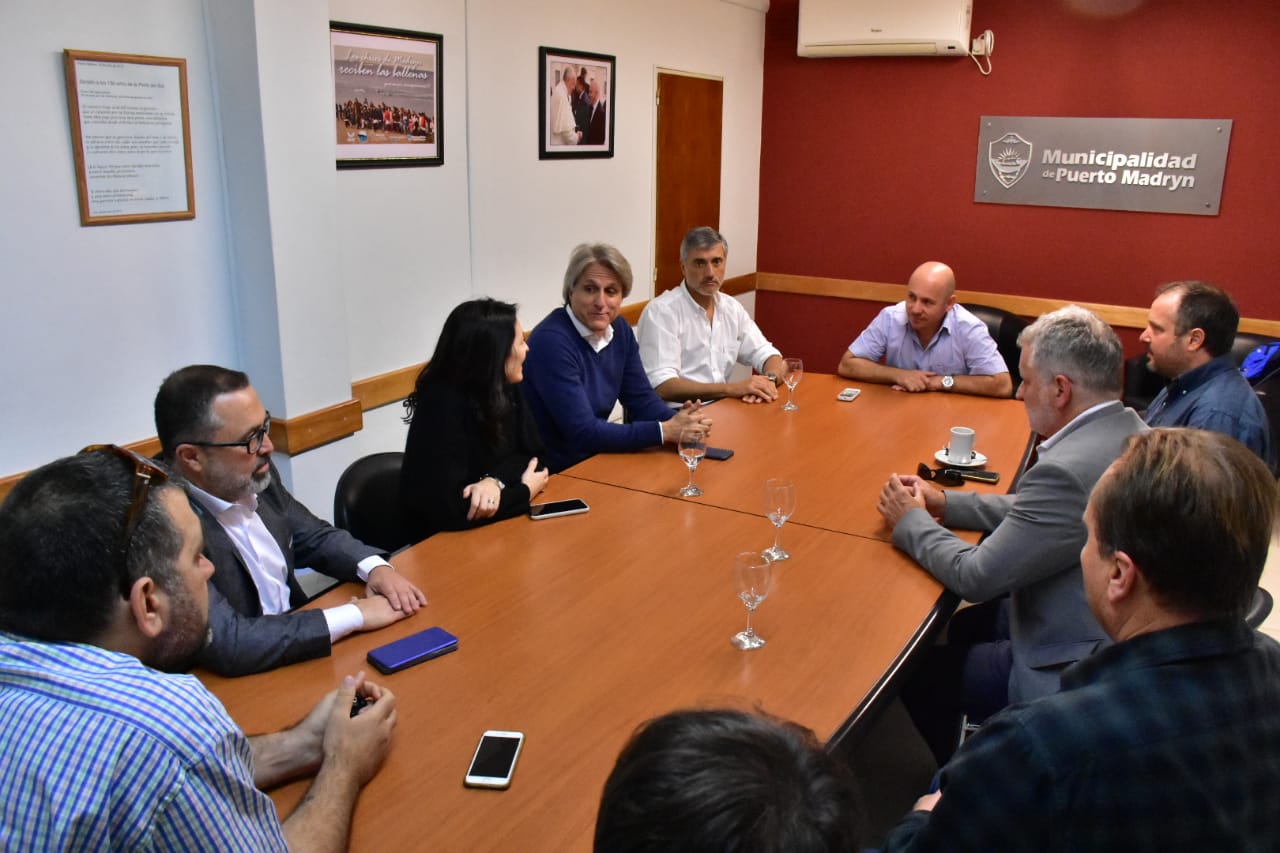 Ricardo Sastre encabezó un encuentro con representantes de la Asociación de Desarrolladores Patagónicos (ADPAT)