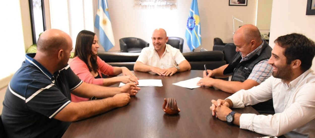 Comienza la pavimentación de la calle Estivariz