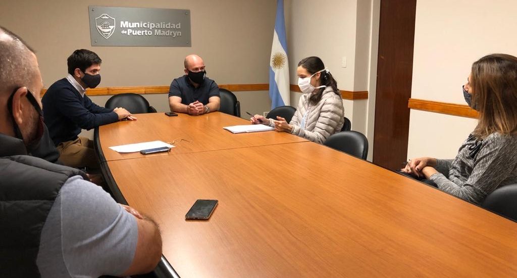 SASTRE SE REUNIÓ CON EQUIPO DE SALUD DEL HOSPITAL REGIONAL DE PUERTO MADRYN