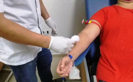 EL BANCO DE SANGRE CONTINÚA RECIBIENDO DONANTES DURANTE LA EMERGENCIA