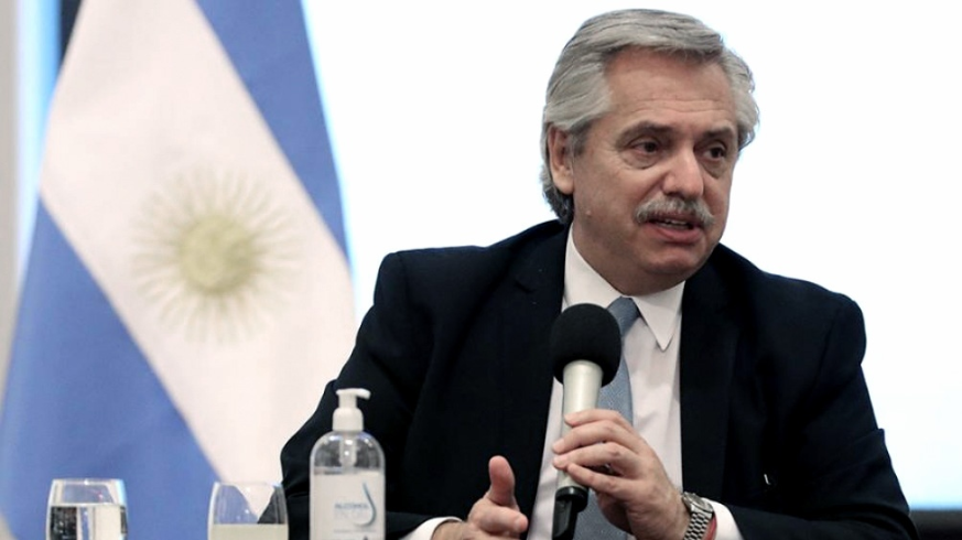 ALBERTO FERNÁNDEZ SALUDÓ A LOS PERIODISTAS Y RECORDÓ A MARCELO ZLOTOGWIAZDA