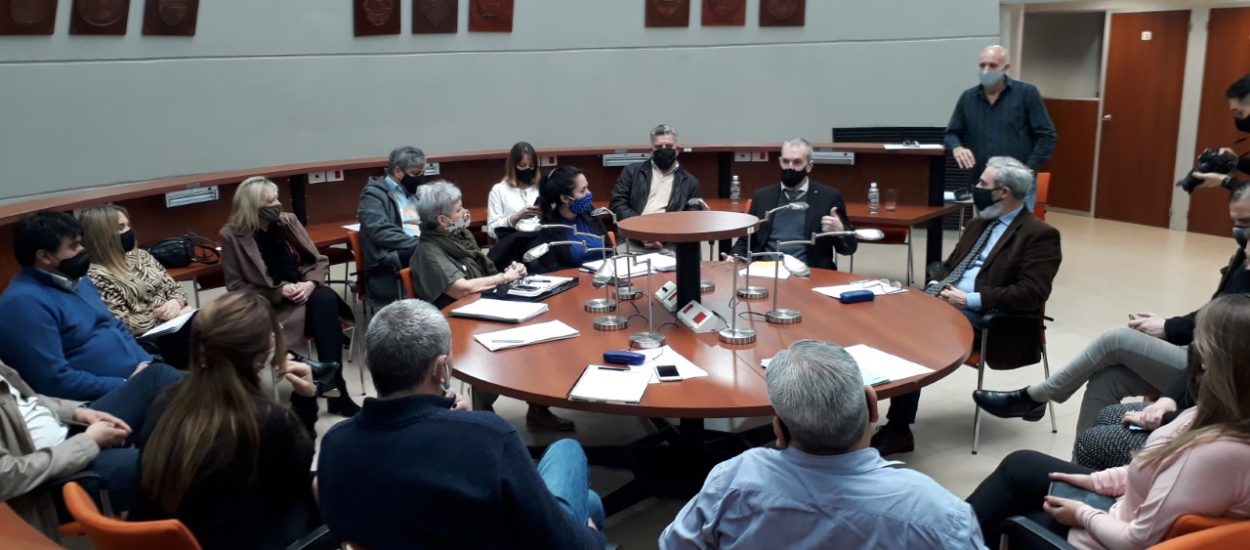 SALUD PROPONE IMPULSAR UNA NUEVA LEY DE FARMACIAS QUE GARANTICE EL ACCESO A LOS MEDICAMENTOS EN TODO CHUBUT