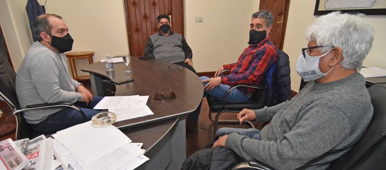 GRAZZINI RECIBIÓ A DIRIGENTES DEL SOYEAP EN CASA DE GOBIERNO
