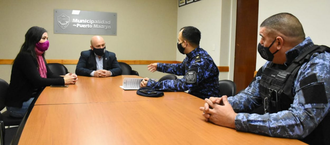 SASTRE RECIBIÓ A REPRESENTANTES DE INFANTERÍA DE LA POLICÍA DEL CHUBUT