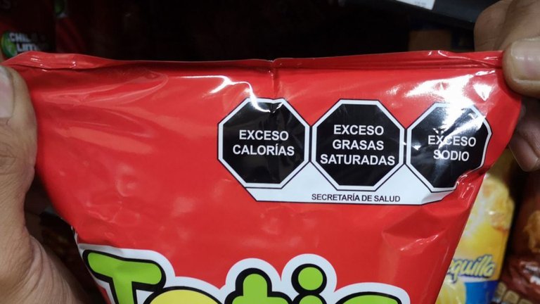 LOS COCINEROS MÁS FAMOSOS SE UNIERON PARA PEDIR POR LA LEY DE ETIQUETADO DE ALIMENTOS: “LA SALUD DE NUESTROS HIJOS ESTÁ EN JUEGO”