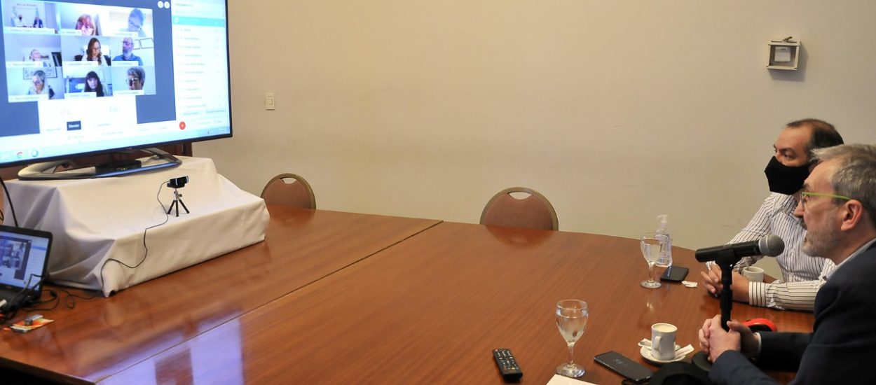 EL GOBIERNO PROVINCIAL RECIBIÓ A DIPUTADOS Y AVANZARÁ EN UNA LEY MARCO QUE INCLUYA LAS NORMAS DICTADAS POR LA PANDEMIA DE COVID