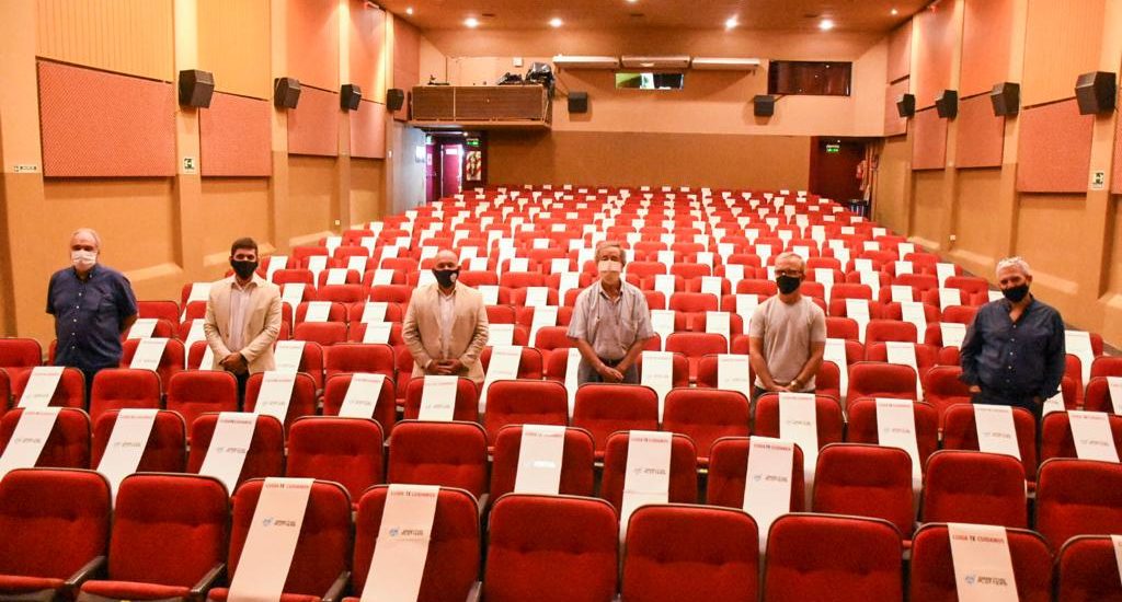 SASTRE RECORRIÓ LAS INSTALACIONES DEL CINE TEATRO AUDITÓRIUM