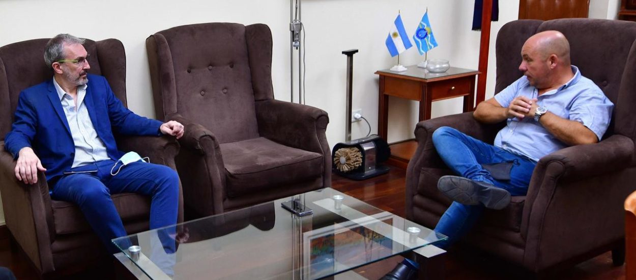 SASTRE SE REUNIÓ CON PURATICH POR LA LLEGADA Y DISTRIBUCIÓN DE LAS VACUNAS EN CHUBUT