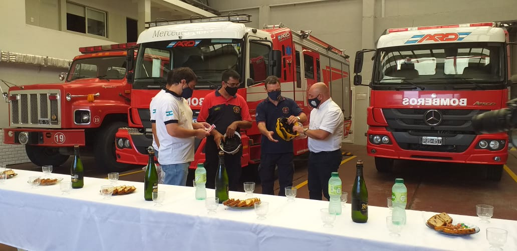 BOMBEROS DE MADRYN CERRARON EL AÑO CON EL INTENDENTE