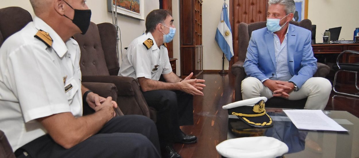 ARCIONI RECIBIÓ A AUTORIDADES DE LA ARMADA ARGENTINA