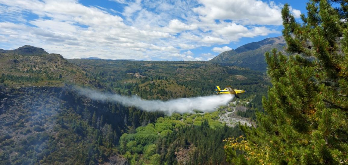 BOSQUES REFUERZA EL OPERATIVO EN EL SECTOR DEL INCENDIO QUE AFECTA A CHUBUT