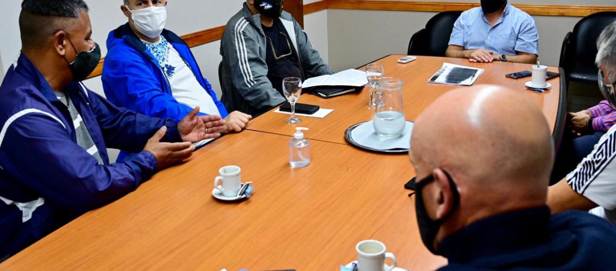 RICARDO SASTRE CON VETERANOS DE MALVINAS