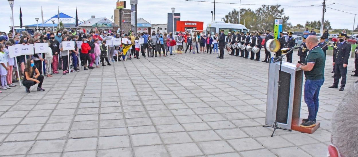 SASTRE ENCABEZÓ EL ACTO DE APERTURA DE LA 14° EDICIÓN DE LA “COPA DE LAS BALLENAS”