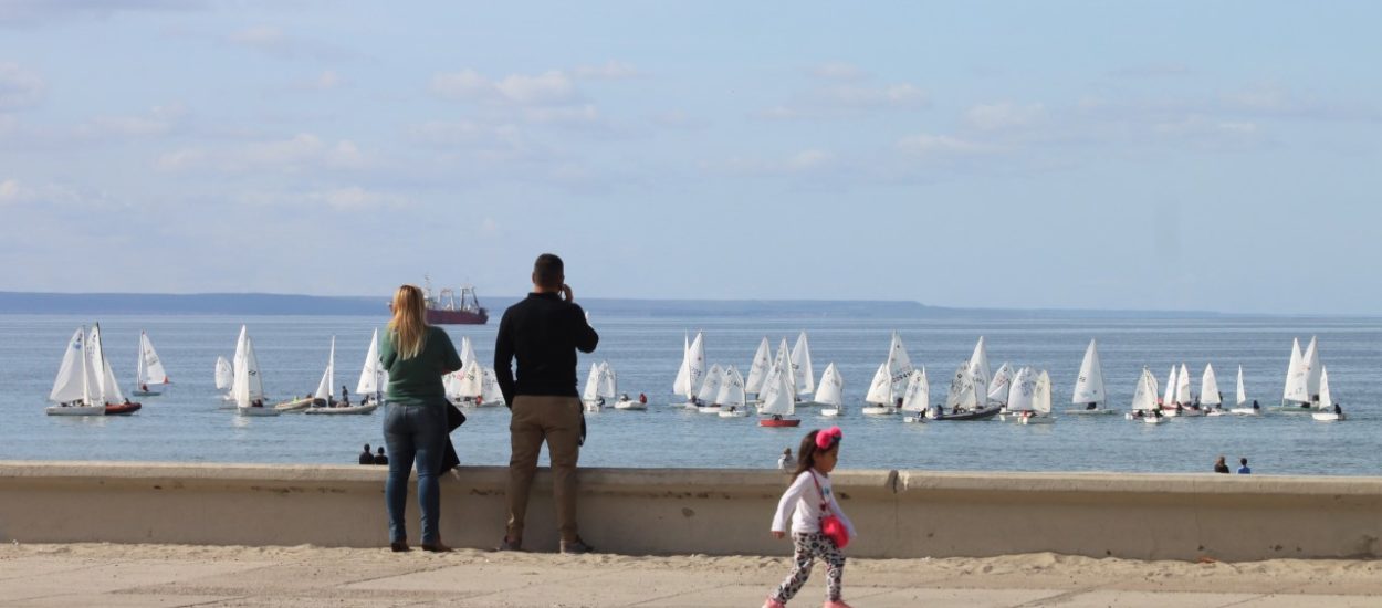 CONTINÚA CON ÉXITO EL CAMPEONATO NÁUTICO EN PUERTO MADRYN