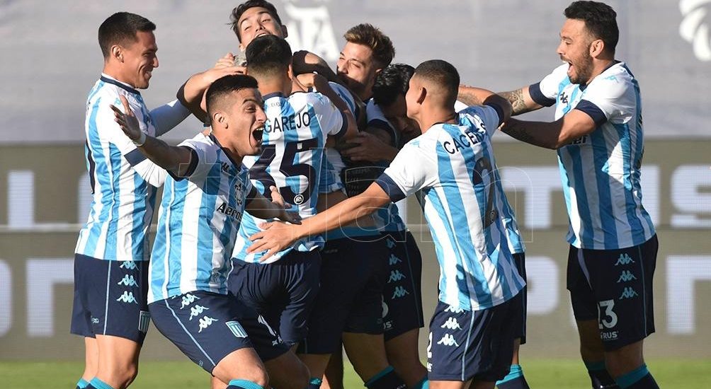 RACING VENCIÓ A BOCA POR PENALES Y PASÓ A LA FINAL DE LA COPA LIGA PROFESIONAL