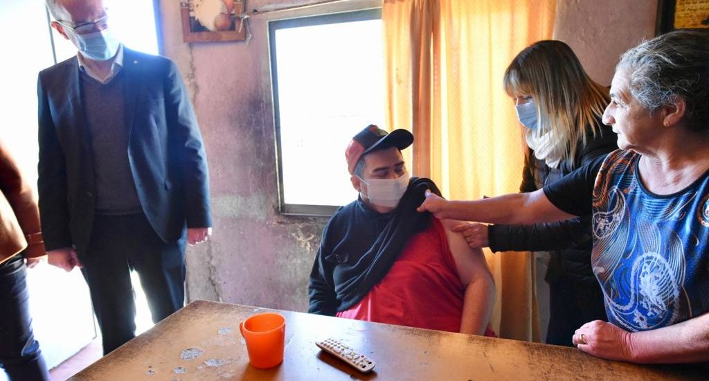 SE REGISTRÓ UN IMPORTANTE DESCENSO EN EL NÚMERO DE CONTAGIOS E INTERNACIONES POR COVID-19 EN CHUBUT