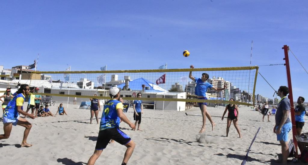 VARIEDAD DE ACTIVIDADES DEPORTIVAS EN EL 156º ANIVERSARIO DE PUERTO MADRYN