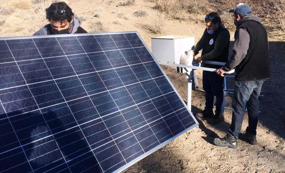 EL GOBIERNO PROVINCIAL INSTALA UN NUEVO PANEL SOLAR EN LA RESIDENCIA ESCOLAR DE BLANCUNTRE