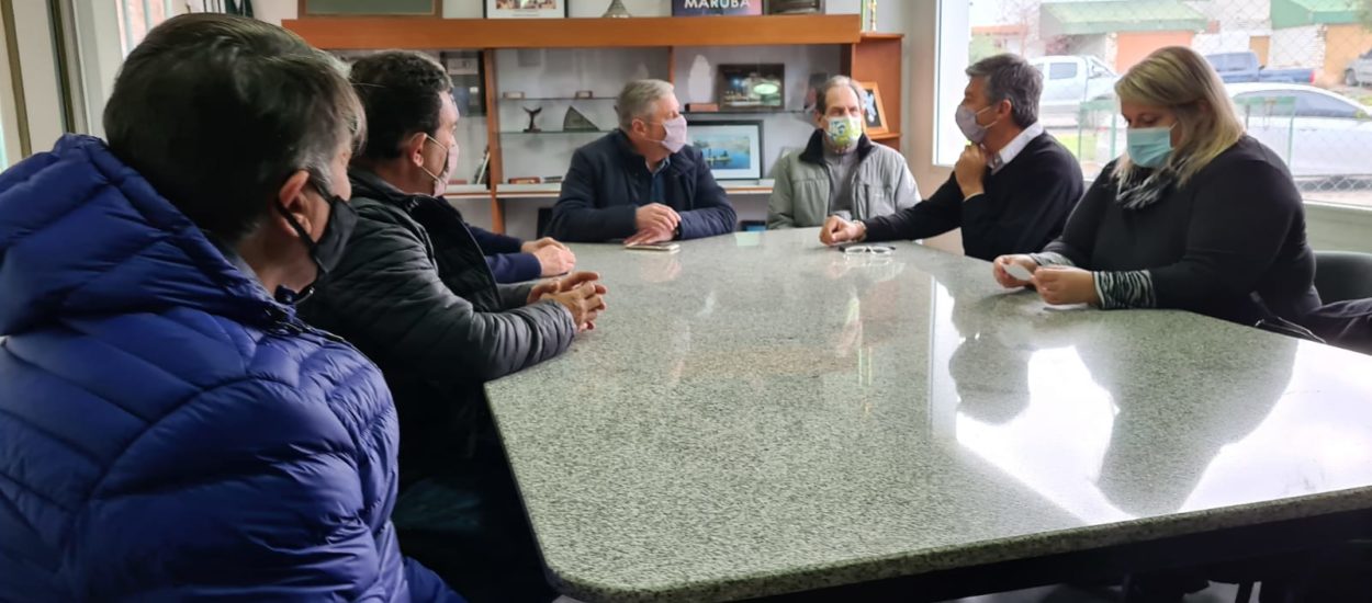 MENNA Y TORRES PIDEN QUE LA DÁRSENA DEPORTIVA DE PUERTO MADRYN SE INCLUYA EN EL PRESUPUESTO NACIONAL 2022