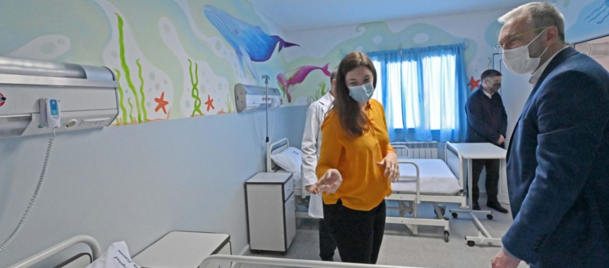 EL GOBIERNO DEL CHUBUT INAUGURÓ LA NUEVA SALA DE INTERNACIÓN PEDIÁTRICA DEL HOSPITAL DE RAWSON