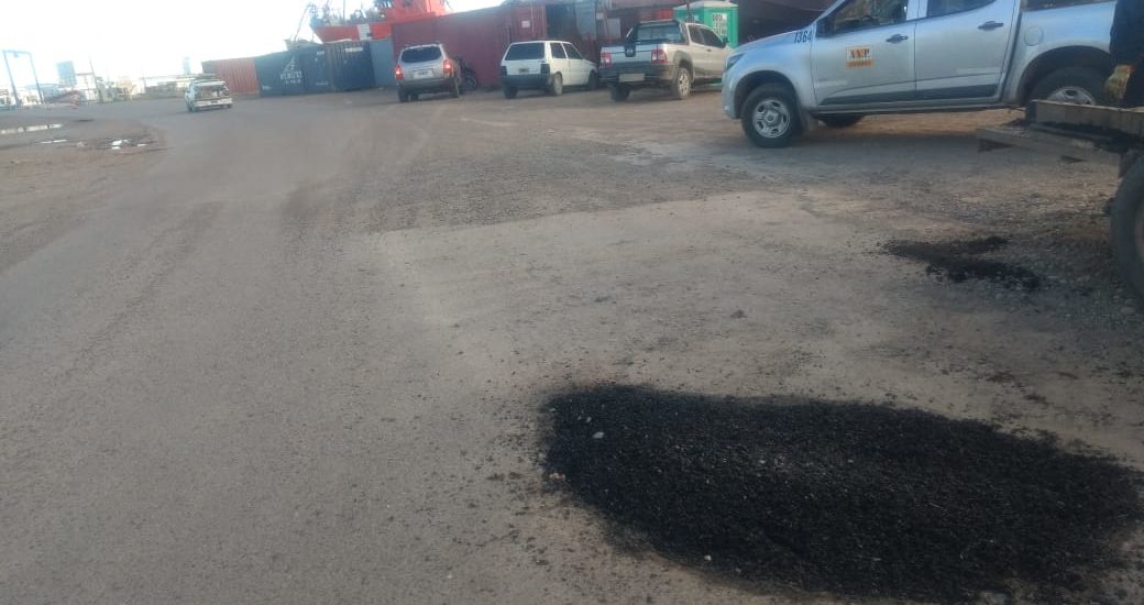 VIALIDAD PROVINCIAL REALIZÓ TRABAJOS DE BACHEO EN PLAYA UNIÓN