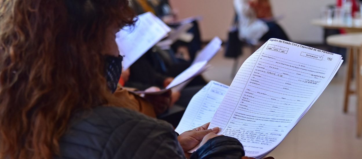 EL GOBIERNO CAPACITÓ A EMPLEADOS DE REGISTROS CIVILES SOBRE LA LEY DE IDENTIDAD DE GÉNERO