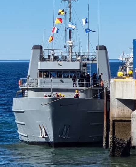 EL AVISO ARA “TENIENTE OLIVERI” ARRIBO A LA CIUDAD DE PUERTO MADRYN