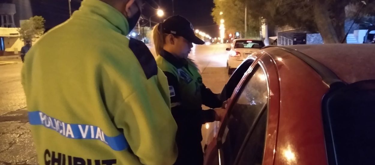 CASI UN CENTENAR DE CONDUCTORES DIERON POSITIVO EN LOS TEST DE ALCOHOLEMIA Y NARCOLEMIA EN DIFERENTES OPERATIVOS DE CONTROL VEHICULAR