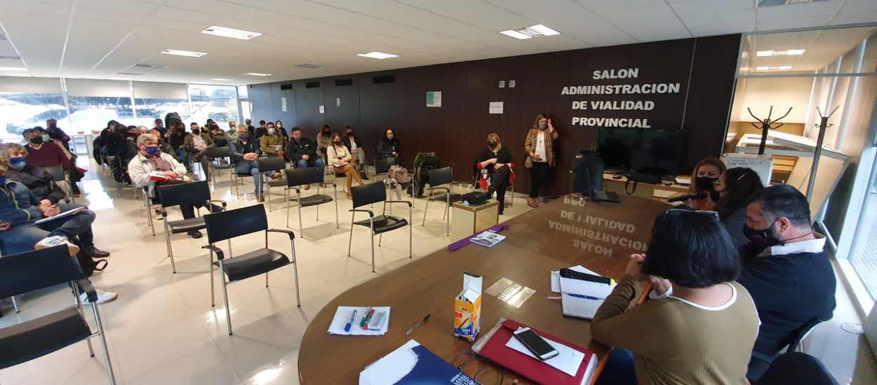 LOS PADRES DE MICAELA GARCÍA DICTARON UN TALLER DE SENSIBILIZACIÓN CON PERSPECTIVA DE GÉNERO EN VIALIDAD PROVINCIAL