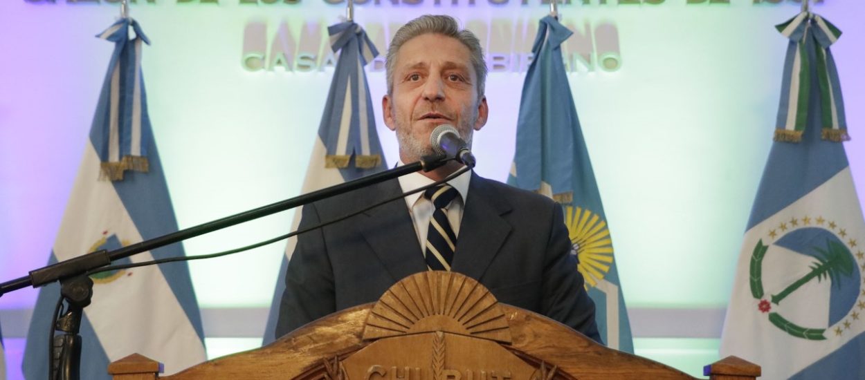ARCIONI: “LOS CLUBES DE CHUBUT TENDRÁN 6 COLECTIVOS PARA QUE SUS DELEGACIONES PUEDAN VIAJAR Y COMPETIR”