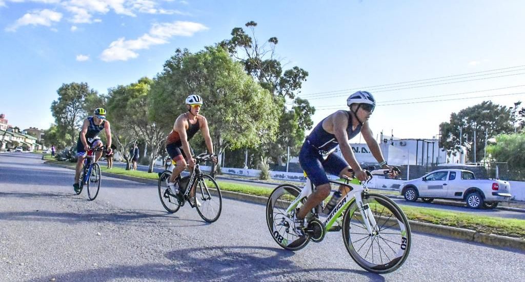 PUERTO MADRYN TENDRÁ TRES EVENTOS DE PRUEBAS COMBINADAS Y UNO DE ELLOS ES UN MEDIO IRONMAN