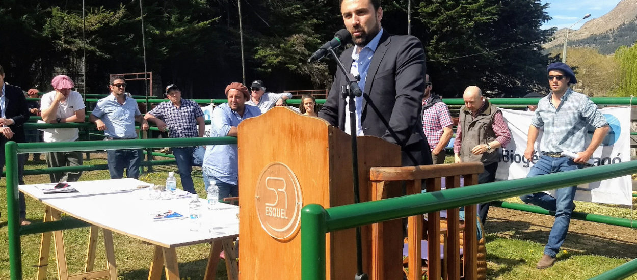 ESQUEL: FUERTE DEFENSA DEL GOBIERNO PROVINCIAL SOBRE LA PROPIEDAD PRIVADA EN LA 44° EXPOSICIÓN BOVINA