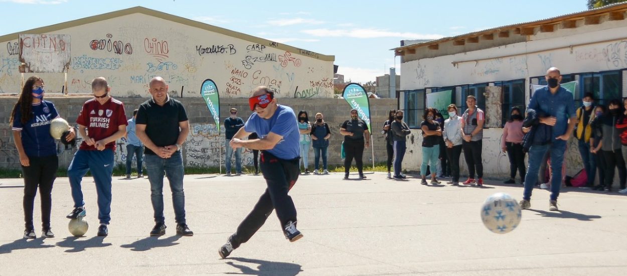 EL INTENDENTE RECORRIÓ LAS ACTIVIDADES QUE SE DESARROLLAN EN EL FESTIVAL DE DEPORTE ACCESIBLE Y DESTACÓ LA INCLUSIÓN SOCIAL DEL EVENTO