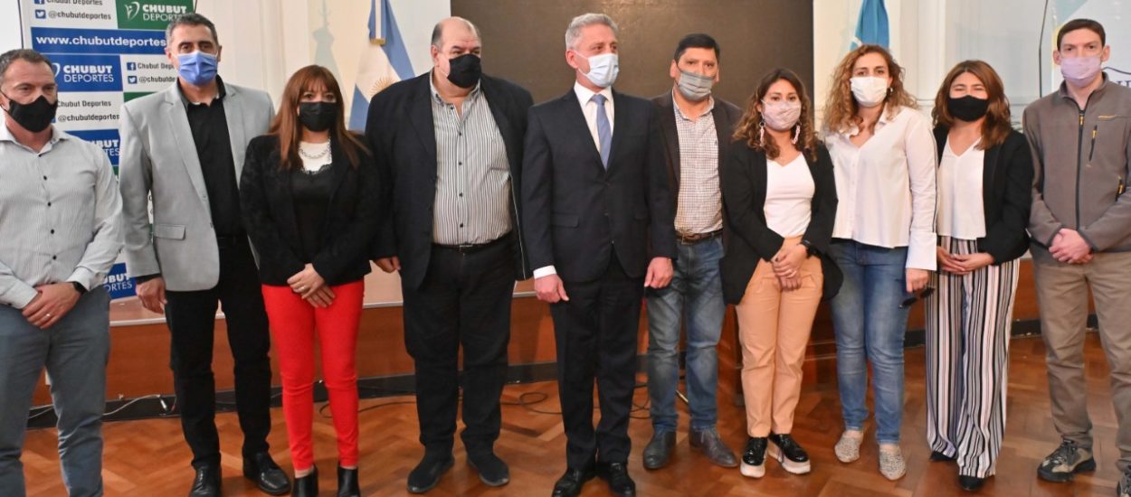ARCIONI PRESENTÓ EL PROGRAMA DE TURISMO SOCIAL, EDUCATIVO Y DEPORTIVO “CONOCIENDO CHUBUT”