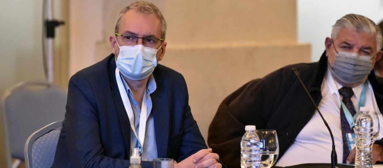 SALUD: PURATICH CONFIRMÓ QUE EL PASE SANITARIO ENTRÓ EN VIGENCIA EN CHUBUT DESDE EL 1° DE ENERO