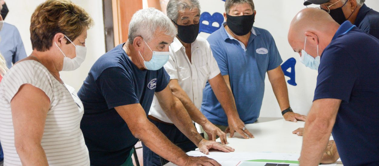 EL INTENDENTE VISITÓ A LOS INTEGRANTES DEL CENTRO DE JUBILADOS Y PENSIONADOS “LA PAZ”